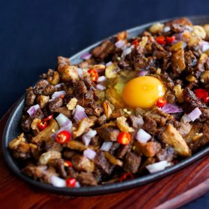 Sizzling-Beef-Sisisg-with-plain-rice