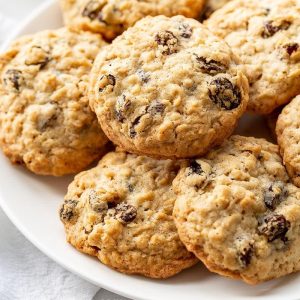 Oatmeal-Raisins-Cookies