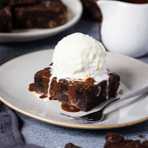 Brownies-with-Ice-Cream